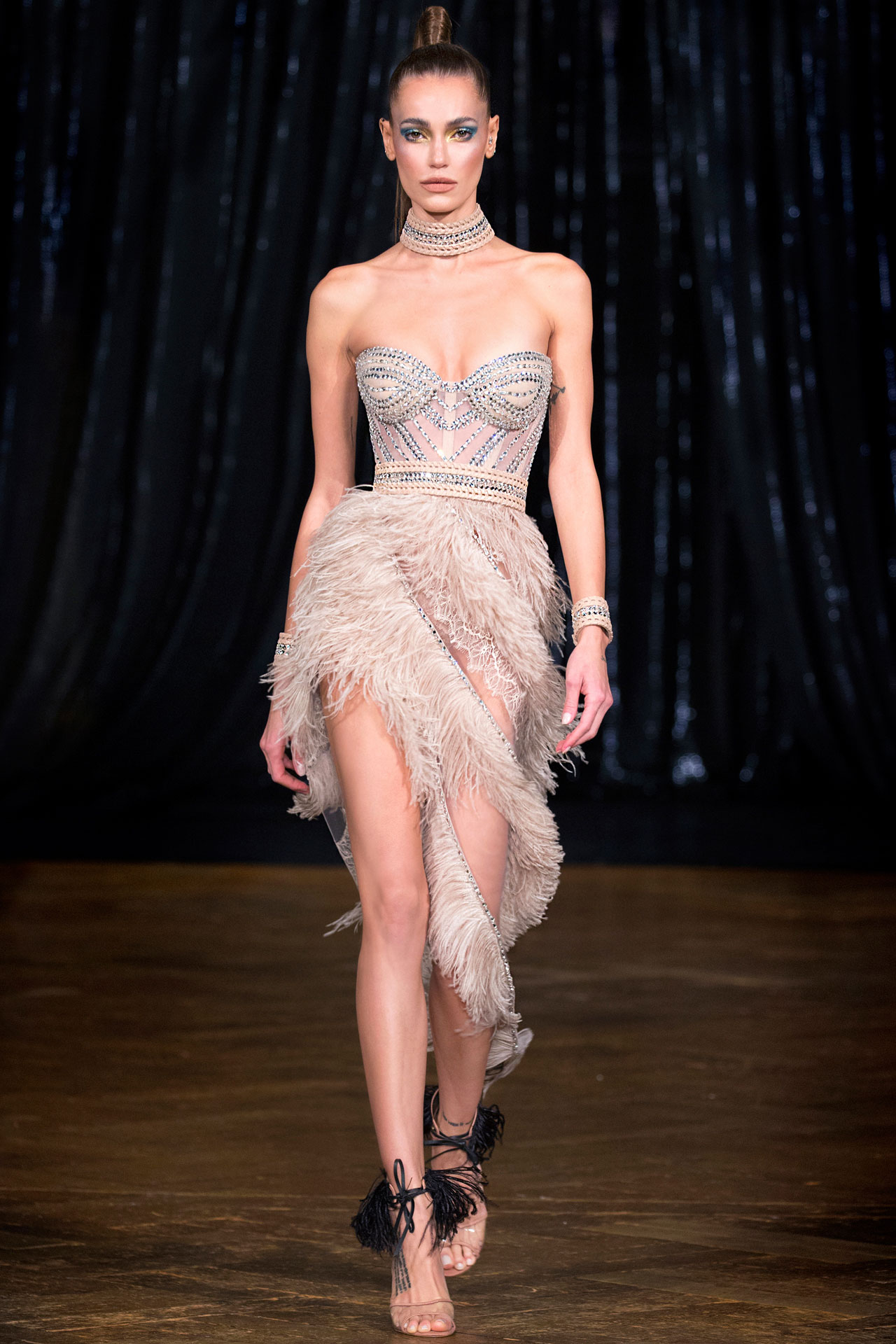 AW20 LOOK 1