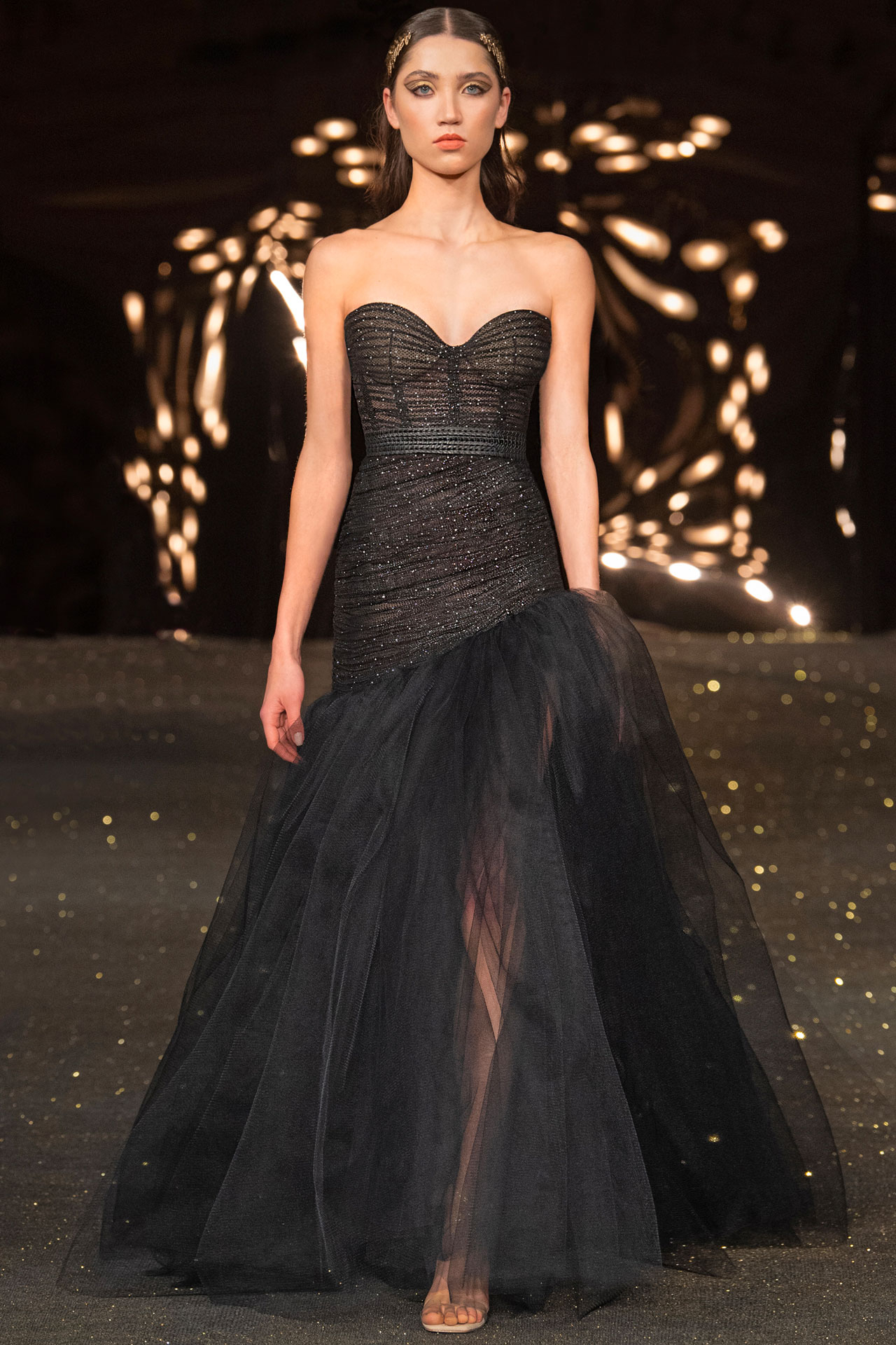 AW23 LOOK 25