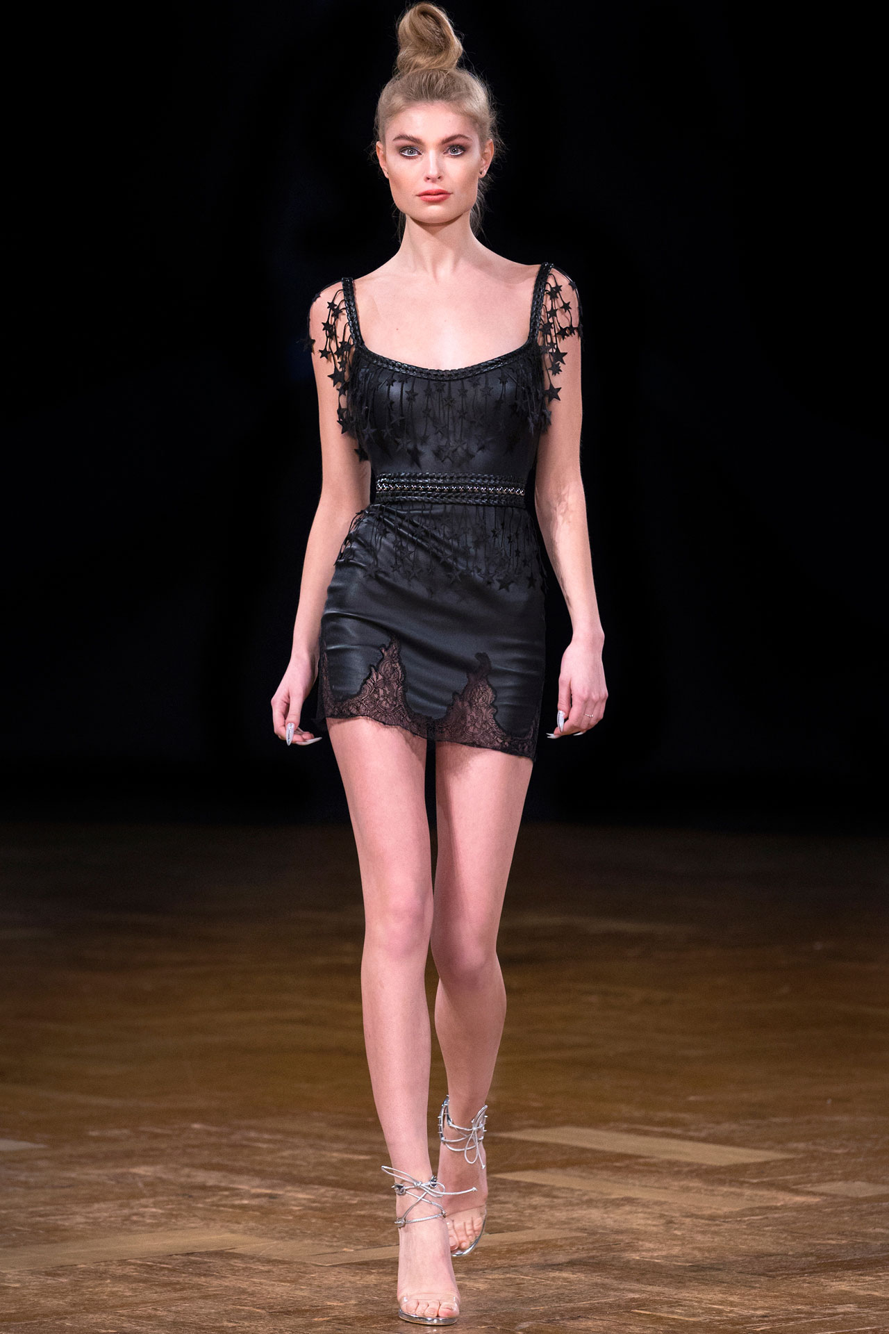 AW18 LOOK 8